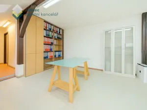 Pronájem kanceláře, Praha - Holešovice, Dělnická, 44 m2