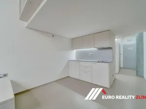 Prodej bytu 1+kk, Zlín, J. A. Bati, 28 m2