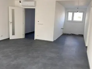 Prodej bytu 3+kk, Znojmo, Višňová, 73 m2