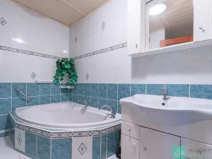 Prodej bytu 2+1, Bílina, Sídliště Za Chlumem, 65 m2