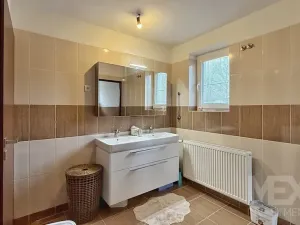 Prodej rodinného domu, České Libchavy, 200 m2