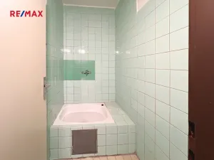 Prodej komerční nemovitosti, Kraslice, Palackého, 1800 m2