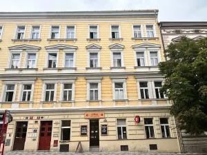 Pronájem bytu 1+1, Praha - Dejvice, Pod kaštany, 34 m2