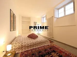 Pronájem bytu 2+1, Praha - Malá Strana, Vlašská, 73 m2