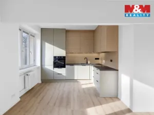 Prodej bytu 2+1, Frýdek-Místek - Místek, Karla Hynka Máchy, 59 m2