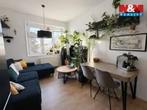 Pronájem bytu 2+kk, Praha - Podolí, Levá, 37 m2