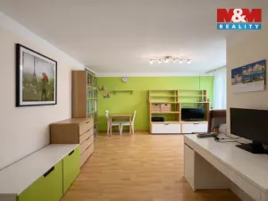 Prodej bytu 2+kk, Praha - Stodůlky, Běhounkova, 38 m2