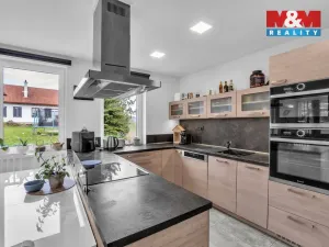 Prodej rodinného domu, Podhradí - Čejkovice, 225 m2