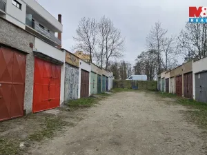 Pronájem garáže, Plzeň, Těšínská, 19 m2