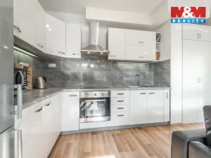 Prodej bytu 2+kk, Praha, Ke kříži, 50 m2