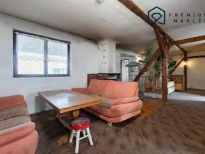 Prodej rodinného domu, Liběšice - Dobříčany, 200 m2