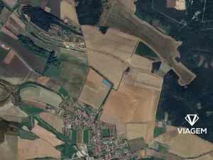 Prodej podílu pole, Bechlín, 1790 m2