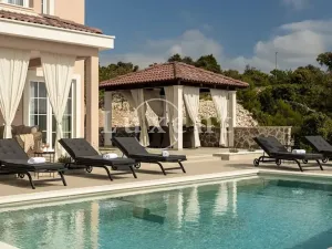 Prodej vily, Rogoznica, Chorvatsko, 220 m2