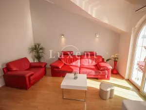 Prodej rodinného domu, Omiš, Chorvatsko, 533 m2