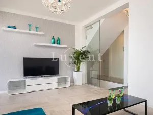 Prodej rodinného domu, Rogoznica, Chorvatsko, 400 m2