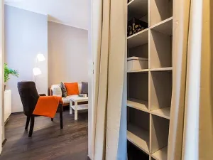 Pronájem bytu 1+1, Praha - Holešovice, Plynární, 37 m2