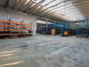 Pronájem skladu, Ostrava, Navrátilova, 957 m2