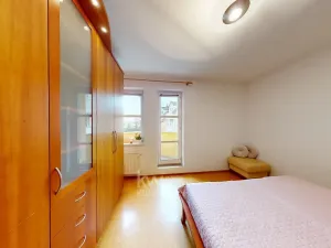 Pronájem bytu 3+1, Praha - Šeberov, Pod vsí, 81 m2