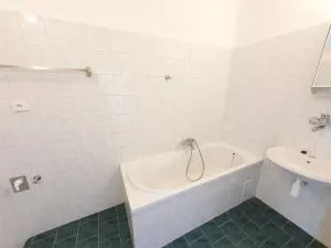 Pronájem bytu 2+kk, Praha - Žižkov, U kněžské louky, 50 m2