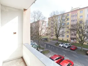 Prodej bytu 3+1, Ostrov, Severní, 68 m2