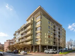 Prodej bytu 4+kk, Praha - Troja, Velká skála, 111 m2