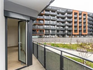 Prodej bytu 1+kk, Praha, Sochorcova, 36 m2