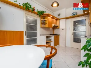 Prodej bytu 1+1, Poděbrady, Komenského, 36 m2