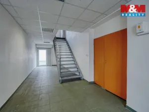 Pronájem skladu, Plzeň - Lobzy, Blatenská, 360 m2