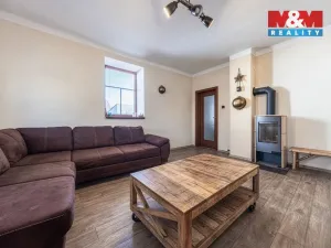 Prodej rodinného domu, Pluhův Žďár, 300 m2