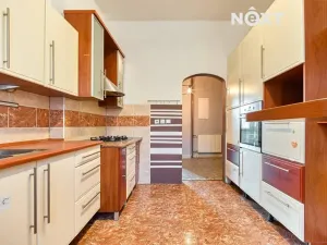 Prodej obchodního prostoru, Karviná, Komenského, 195 m2