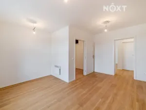 Prodej bytu 2+kk, Praha - Zbraslav, Elišky Přemyslovny, 39 m2