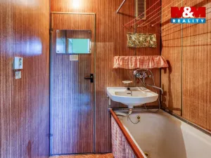 Prodej bytu 2+1, Rotava, Sídliště, 50 m2