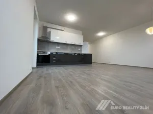 Pronájem bytu 2+kk, Fryšták, Komenského, 58 m2