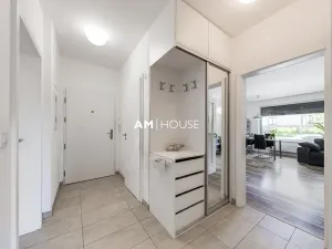 Pronájem bytu 3+kk, Praha - Strašnice, Zvěřinova, 70 m2