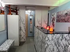 Pronájem obchodního prostoru, Praha - Kobylisy, Nad Šutkou, 100 m2