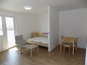 Pronájem bytu 1+kk, Praha - Horní Měcholupy, Hornoměcholupská, 36 m2
