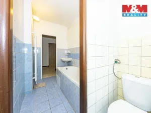 Prodej bytu 3+1, Chvaletice, Husova, 76 m2