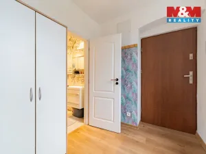 Prodej bytu 2+kk, Karlovy Vary - Rybáře, Rohová, 45 m2