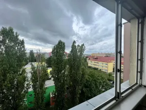 Pronájem bytu 2+kk, Praha - Řepy, Bazovského, 43 m2