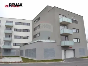 Pronájem bytu 2+kk, Plzeň, Štefánikova, 59 m2