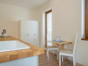 Prodej bytu 1+kk, Čím, 25 m2