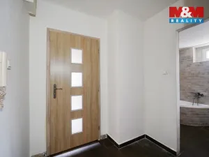 Prodej bytu 3+1, Mariánské Lázně - Úšovice, Ke Kasárnům, 63 m2