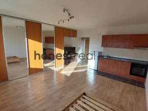 Pronájem bytu 1+kk, Brno, Nadační, 36 m2