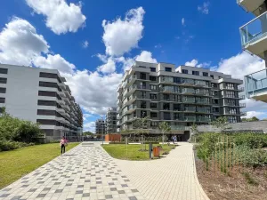 Pronájem bytu 2+kk, Praha - Třebonice, Thomasova, 57 m2