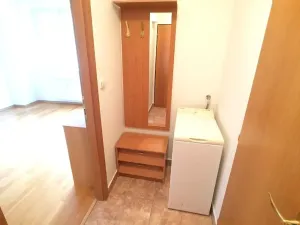 Pronájem bytu 1+kk, Praha - Troja, Vřesová, 28 m2