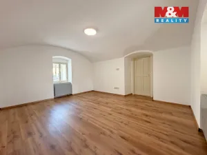 Prodej rodinného domu, Zalužany, 160 m2