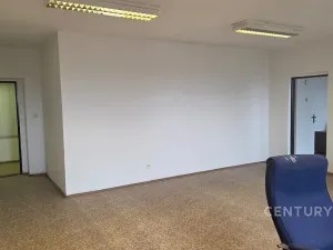 Pronájem kanceláře, Most, 86 m2