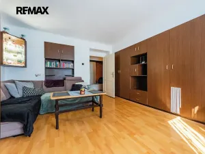 Prodej bytu 3+kk, Praha - Dejvice, Mydlářka, 51 m2