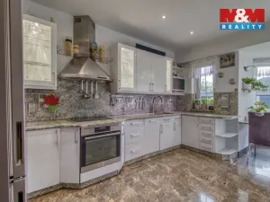 Prodej rodinného domu, Psáry, Pod Skalou, 218 m2