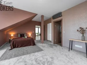 Pronájem rodinného domu, Praha - Lahovice, K novým domkům, 300 m2